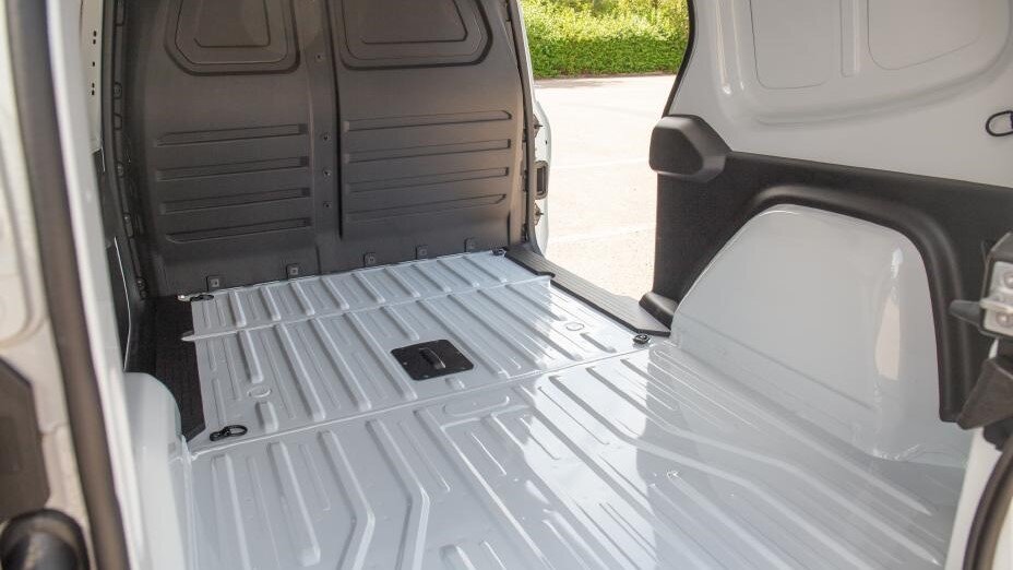 NISSAN TOWNSTAR L1 ELECTRIC 90kW Acenta Van Auto 45kWh